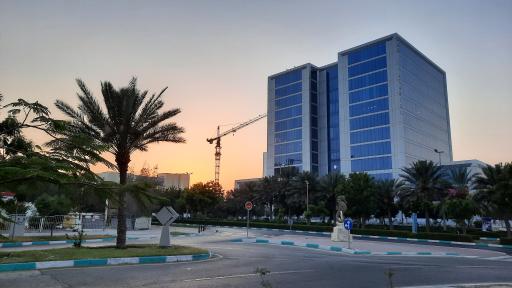 عکس ساختمان آنا | بورس اوراق بهادار تالار منطقه ای کیش